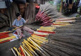 Tips Simple Membuat Kerajinan Tangan Sapu Handmade Khas dan Otentik