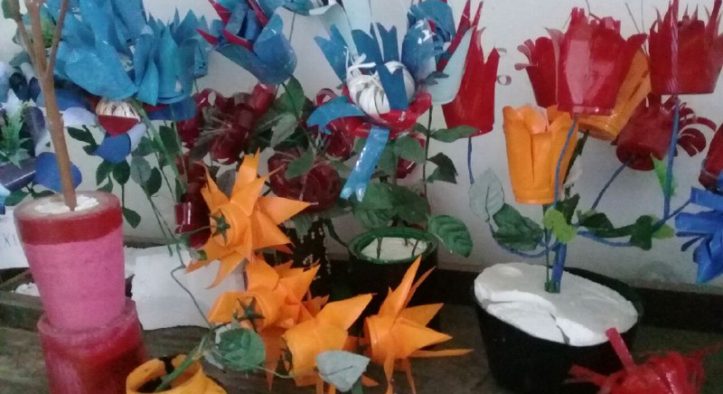 Kerajinan Tangan Ramah Lingkungan: Dari Barang Bekas Jadi Karya Indah