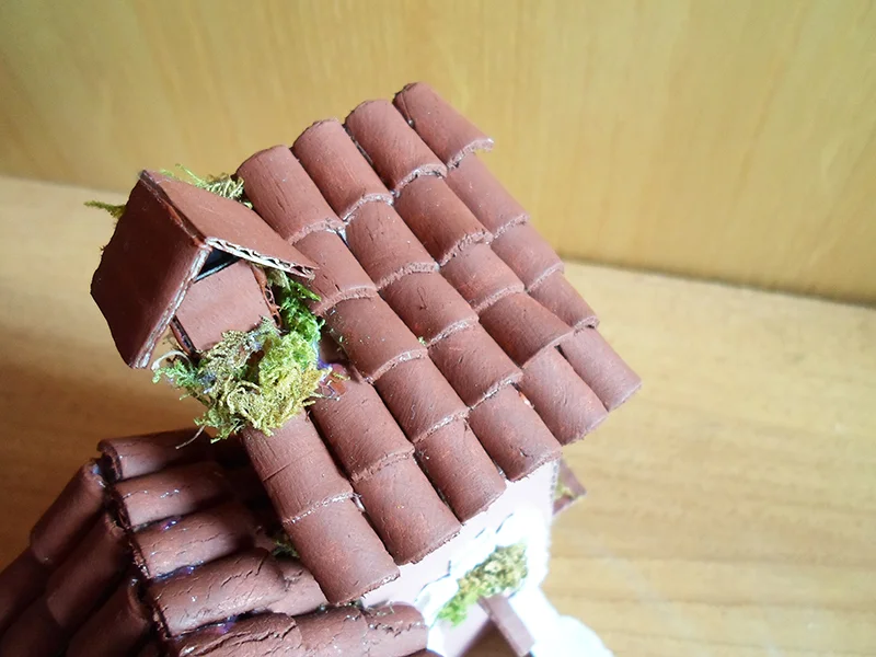 kerajinan clay miniatur