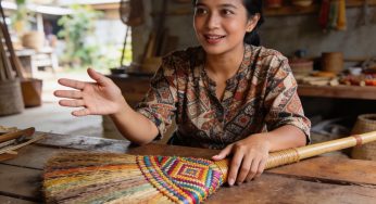 Di Balik Popularitas Broom Aesthetic: Transformasi Kerajinan Sapu Etnik Modern